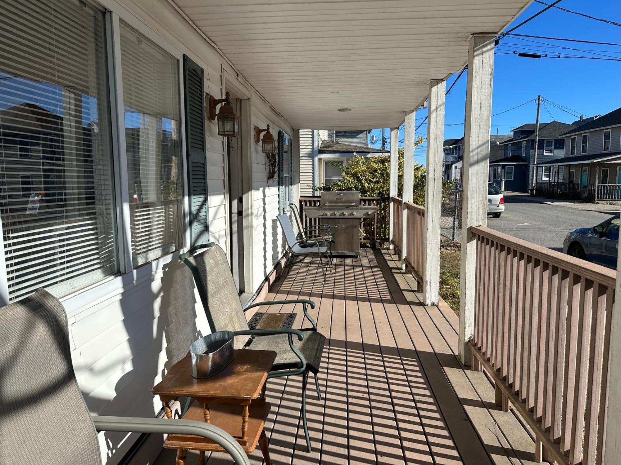 Nautical Beach Properties Hampton Exterior photo
